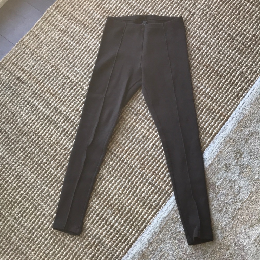 Brown tights